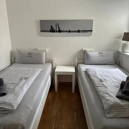 Wangerrose - Familienwohnung Fuer Gross Und Klein Und Hundefreunde فانجر أوخه